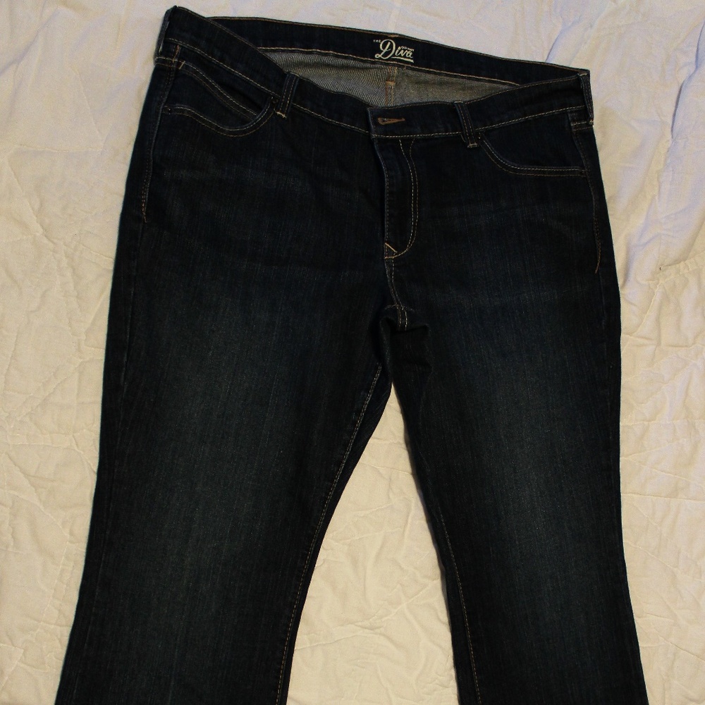 Old Navy Diva bootcut jeans